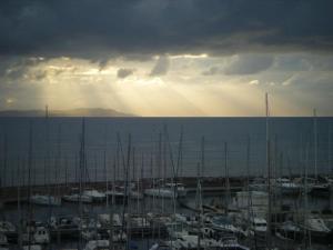 421426_10150566078312617_1861381044_n